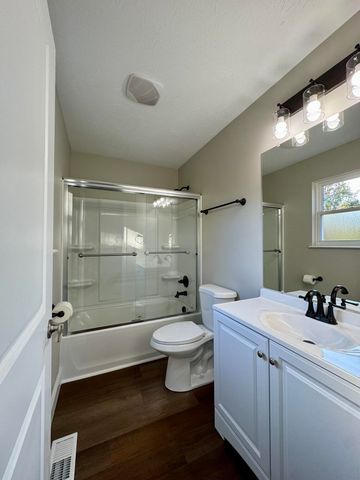 2729 Benjamin Lane, Hebron, KY 41048