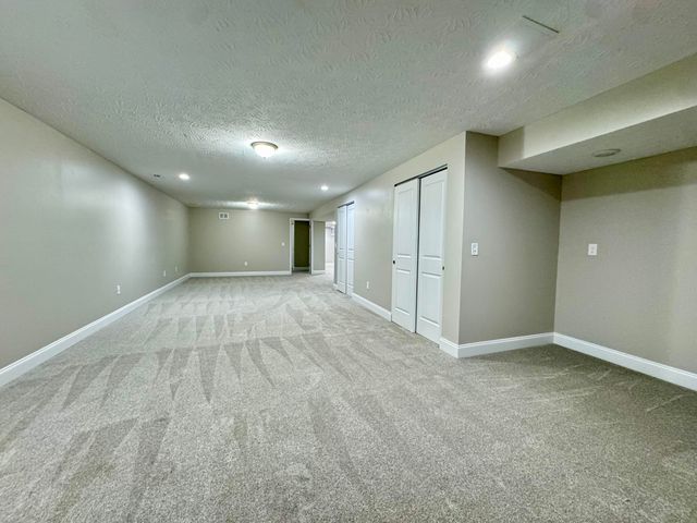 2729 Benjamin Lane, Hebron, KY 41048