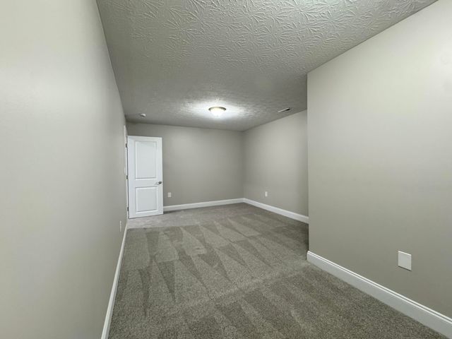 2729 Benjamin Lane, Hebron, KY 41048