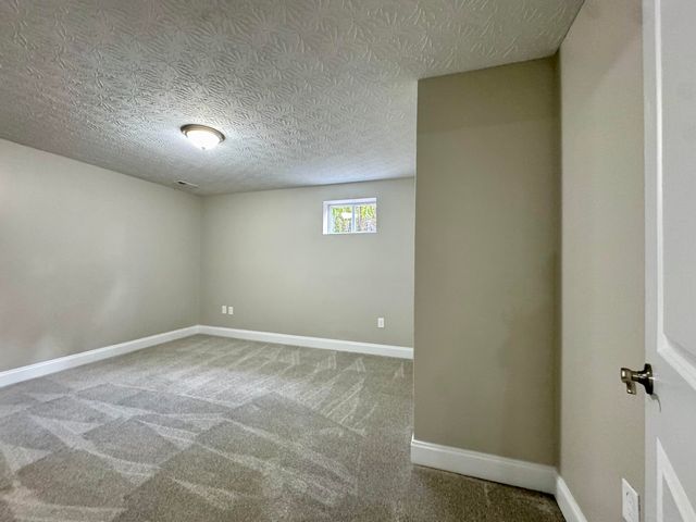 2729 Benjamin Lane, Hebron, KY 41048