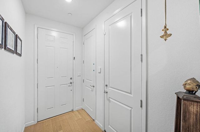 390 Camarillo Terrace, Sunnyvale, CA 94085