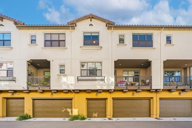 390 Camarillo Terrace, Sunnyvale, CA 94085