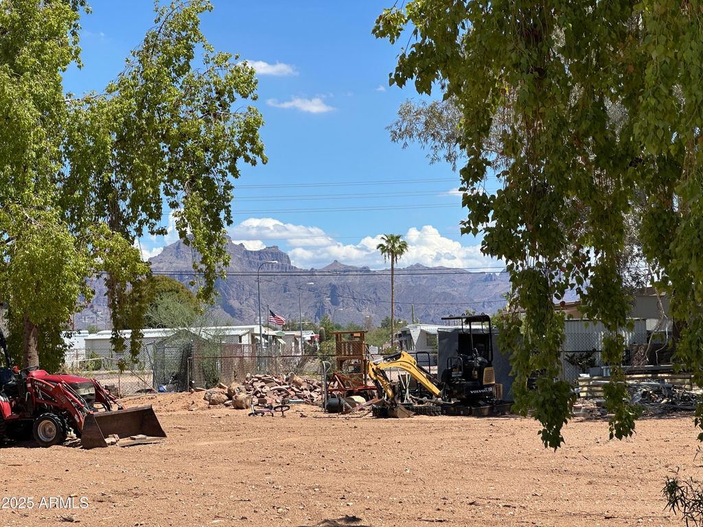 Image 2 of property listing at 2489 W Shiprock Street -, Apache Junction, AZ 85120