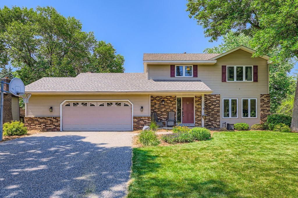 4625 Forestview Lane N, Plymouth, MN 55442