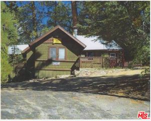 809 Talmadge Road, Big Bear, CA 92315