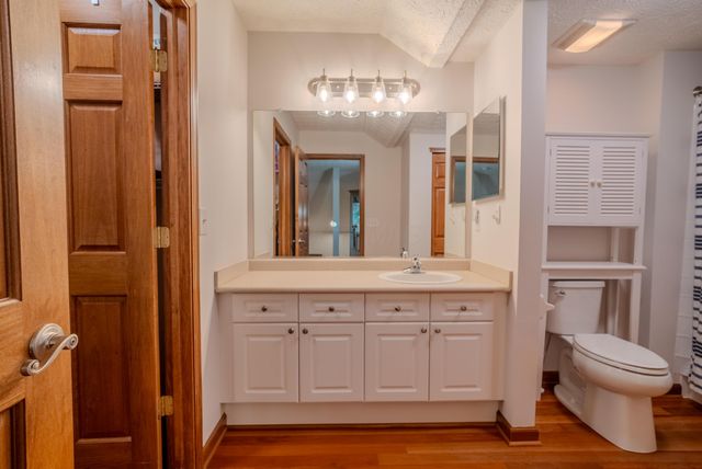 4392 Crimson Maple Lane, Westerville, OH 43082