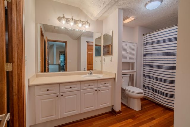 4392 Crimson Maple Lane, Westerville, OH 43082