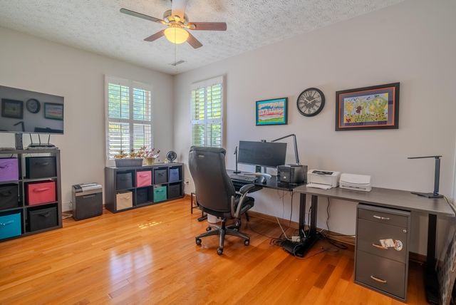 4392 Crimson Maple Lane, Westerville, OH 43082
