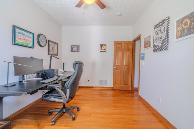 4392 Crimson Maple Lane, Westerville, OH 43082