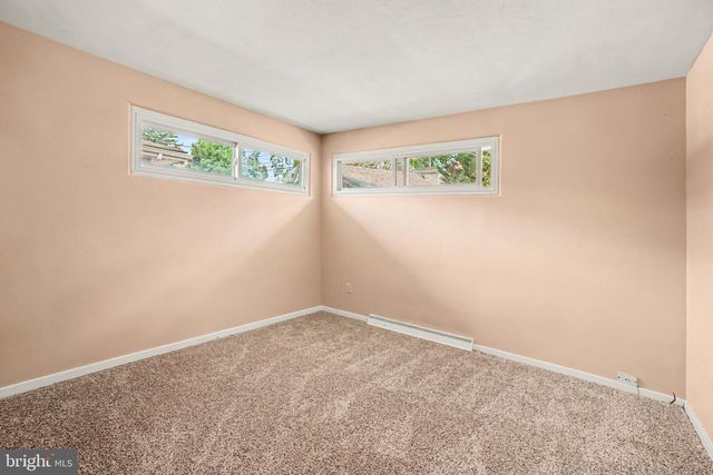 3412 BEDFORD DR, Camp Hill, PA 17011