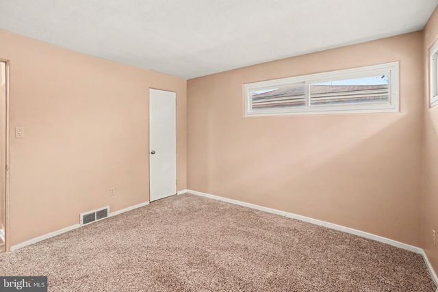 3412 BEDFORD DR, Camp Hill, PA 17011
