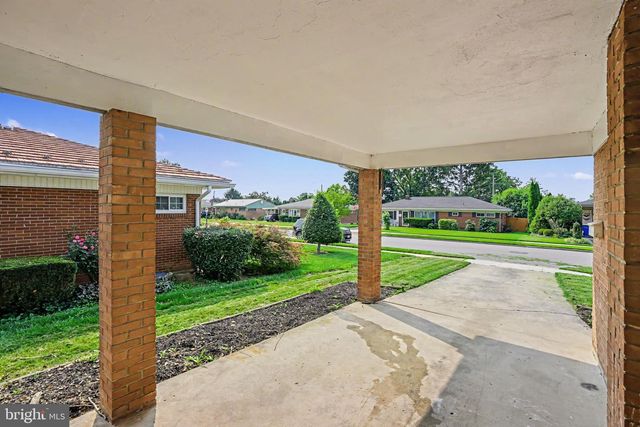 3412 BEDFORD DR, Camp Hill, PA 17011