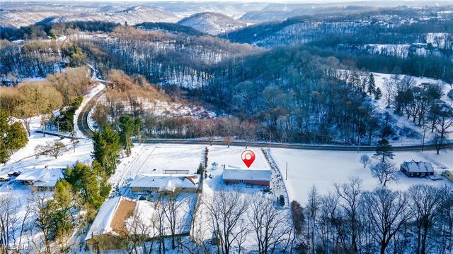 996 COUNTY ROAD 42, Toronto, OH 43964