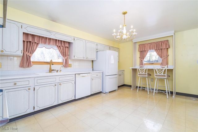 996 COUNTY ROAD 42, Toronto, OH 43964