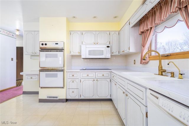 996 COUNTY ROAD 42, Toronto, OH 43964