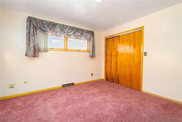 996 COUNTY ROAD 42, Toronto, OH 43964