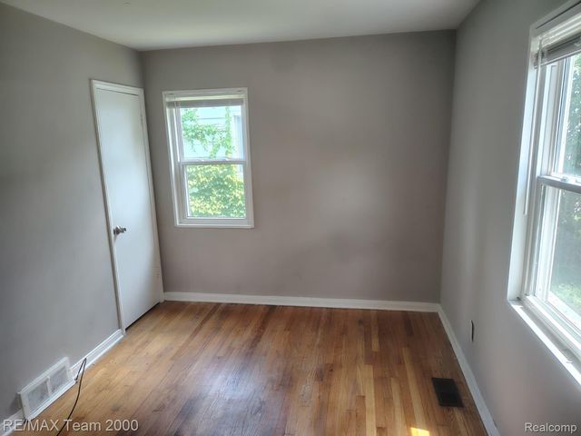 1828 Garfield Avenue, Lincoln Park, MI 48146