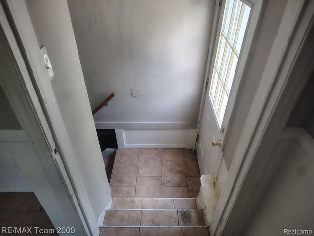 1828 Garfield Avenue, Lincoln Park, MI 48146