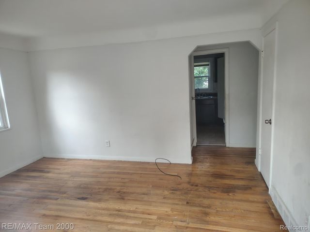 1828 Garfield Avenue, Lincoln Park, MI 48146