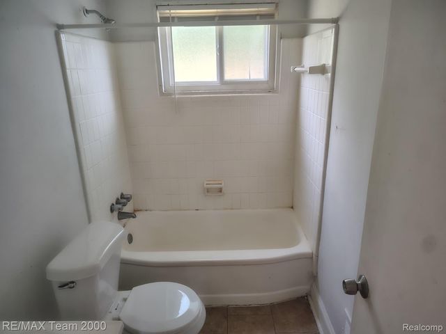 1828 Garfield Avenue, Lincoln Park, MI 48146