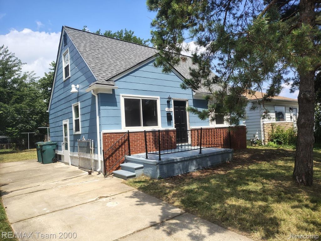 1828 Garfield Avenue, Lincoln Park, MI 48146