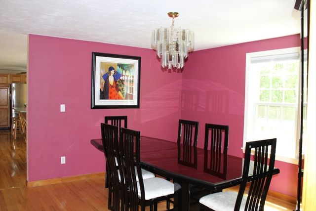 27 Gretchen Way, Raynham, MA 02767