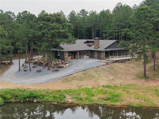 28574 Pocahontas Road, Wister, OK 74966