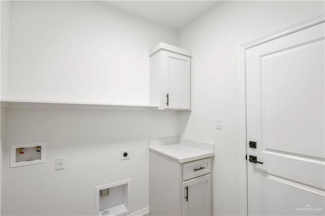 7305 N 55th Lane, Mission, TX 78573