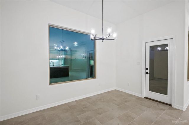 7305 N 55th Lane, Mission, TX 78573