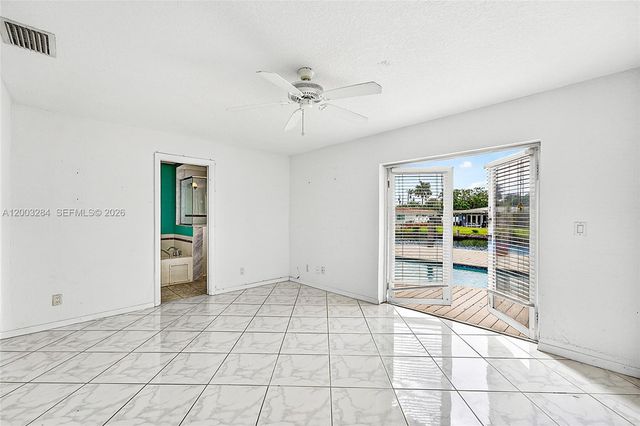 2832 NW 10th Ave, Wilton Manors, FL 33311