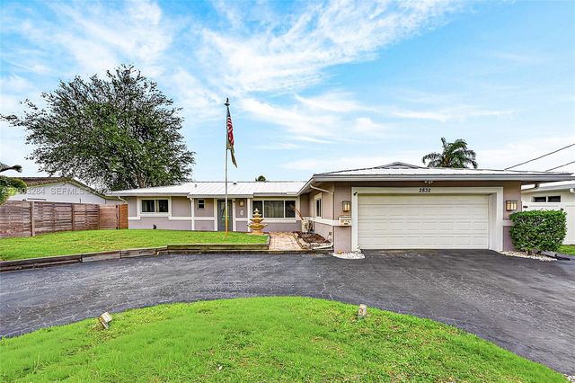2832 NW 10th Ave, Wilton Manors, FL 33311