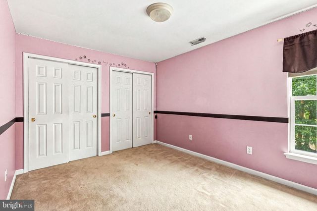 220 RIPLEY CT, Williamstown, NJ 08094