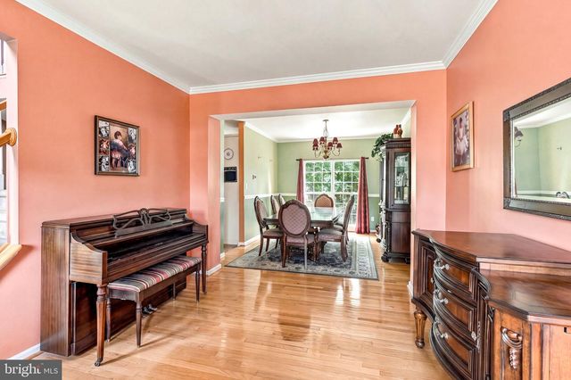 220 RIPLEY CT, Williamstown, NJ 08094
