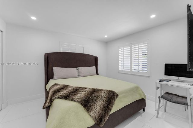 11966 SW 271st St, Homestead, FL 33032