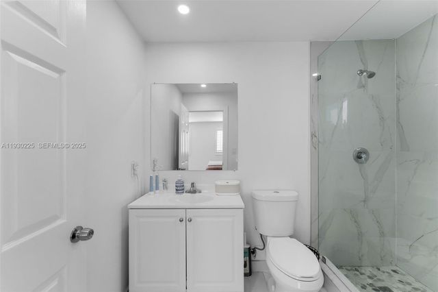 11966 SW 271st St, Homestead, FL 33032