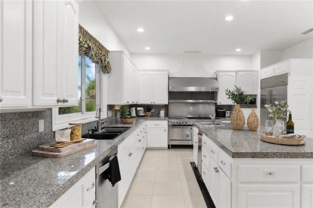 43110 Palomino Circle, Temecula, CA 92590