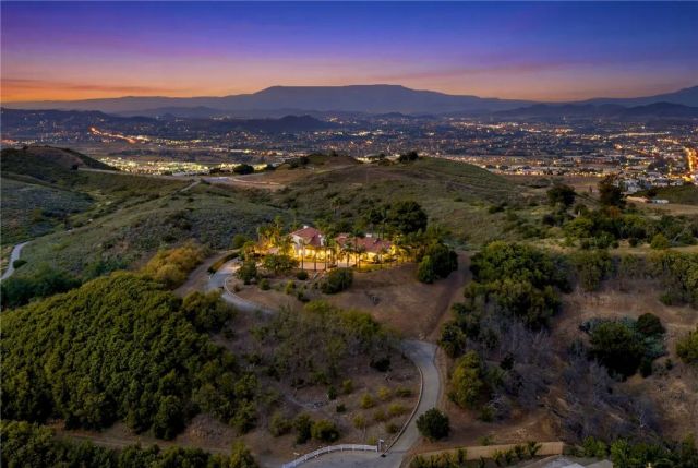 43110 Palomino Circle, Temecula, CA 92590