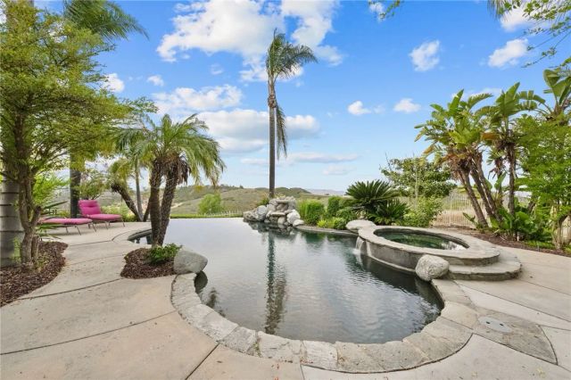 43110 Palomino Circle, Temecula, CA 92590