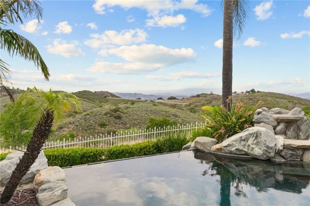 43110 Palomino Circle, Temecula, CA 92590