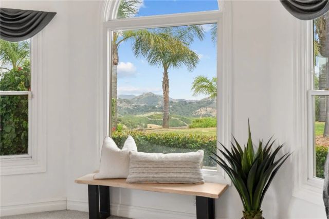 43110 Palomino Circle, Temecula, CA 92590