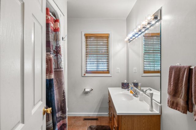 152 Hiwassee Drive, Decatur, TN 37322