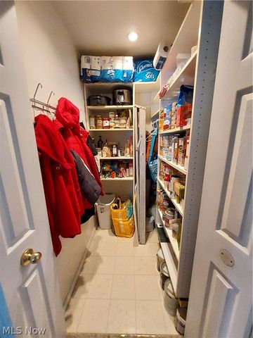 16395 Heather Lane 303, Middleburg Heights, OH 44130