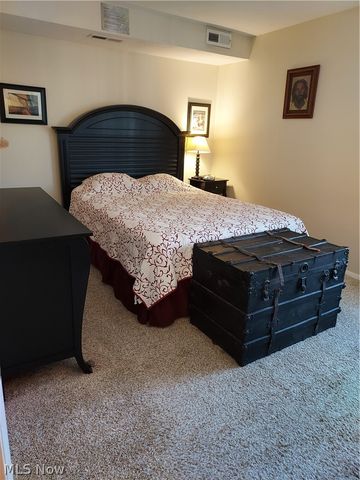 16395 Heather Lane 303, Middleburg Heights, OH 44130