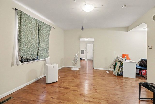 116 N Summit Street, Ypsilanti, MI 48197