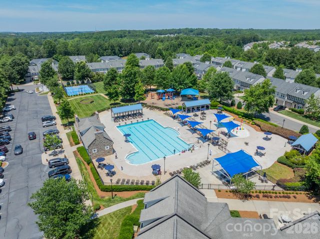 5636 Stonewells Drive, Charlotte, NC 28278