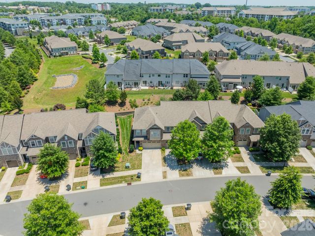 5636 Stonewells Drive, Charlotte, NC 28278