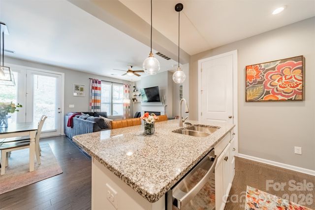 5636 Stonewells Drive, Charlotte, NC 28278