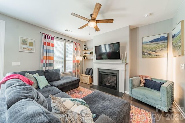 5636 Stonewells Drive, Charlotte, NC 28278