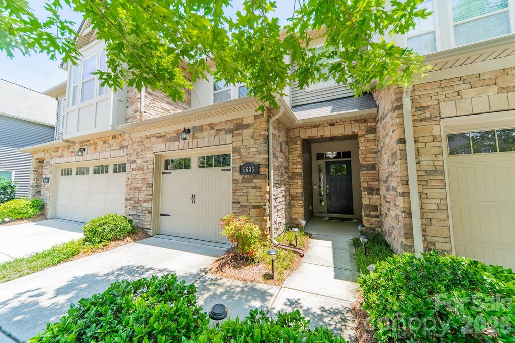 5636 Stonewells Drive, Charlotte, NC 28278