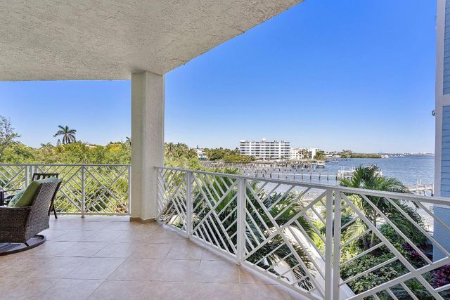 309 E Ocean Avenue 205, Lantana, FL 33462